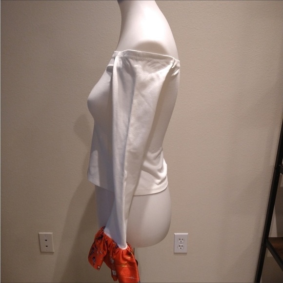 Alexis Kirin Women’s Off The Shoulder Top Flare Cuff Top Size XS - Picture 7 of 11